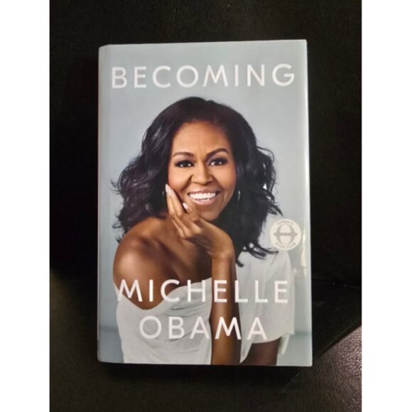 2 Michelle Obama Books 1st Ed Becoming American Grown Kitchen Grown First Lady - Picture 2 of 15